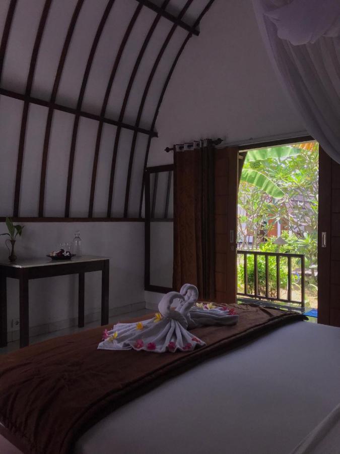 Mustika Ocean Lodge Gili Air Exterior foto